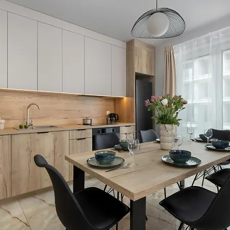 Pelikan D&d דירה מידז'יוודז'י