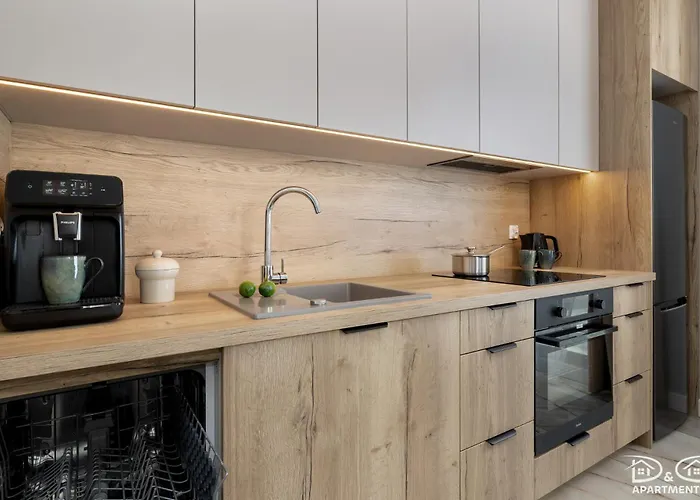 Pelikan D&d * Międzywodzie